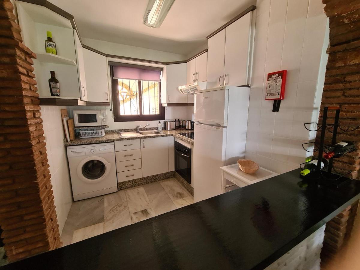 Club Calahonda Walking Distance To Beach Ситио-де-Калаонда Экстерьер фото